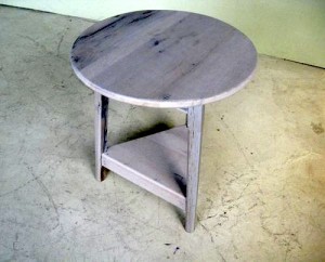 Reclaimed Oak End Table In Driftwood Finish